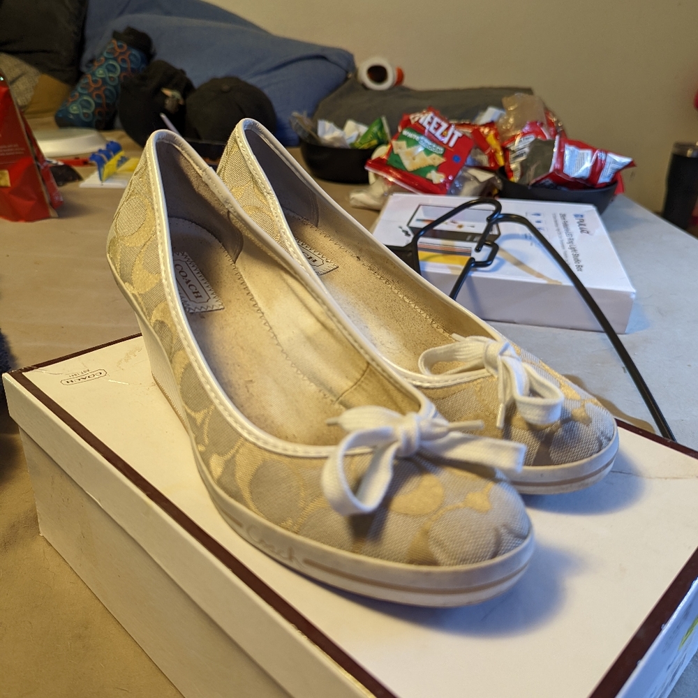 Coach 8.5 wedge